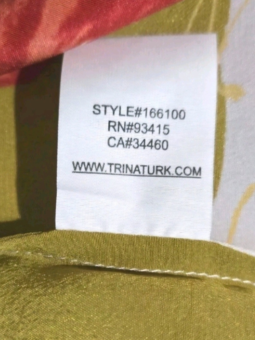 Trina Turk Nanette Bela Roseta 100% Silk Floral Blouse V-Neck M Style #166100 - Picture 13 of 14